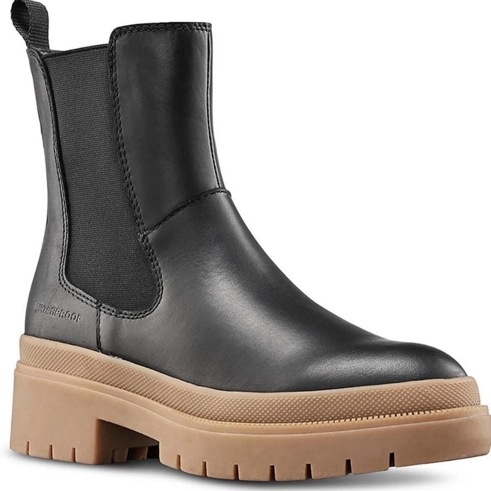 Cougar Swinton Black Chelsea Boots MSRP  $170 Size 11 Medium New